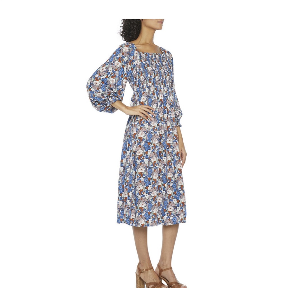 Maxi floral dress